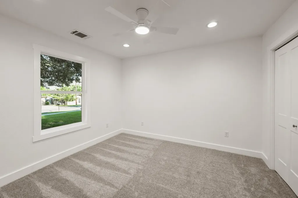 315 Burdette Avenue Sherman TX 75090