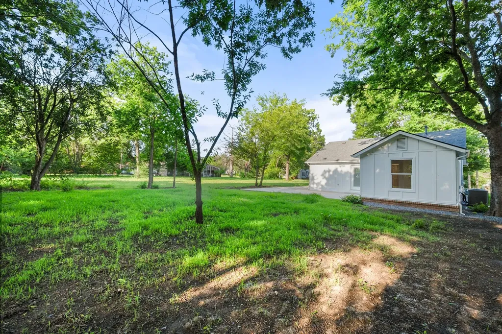 315 Burdette Avenue Sherman TX 75090