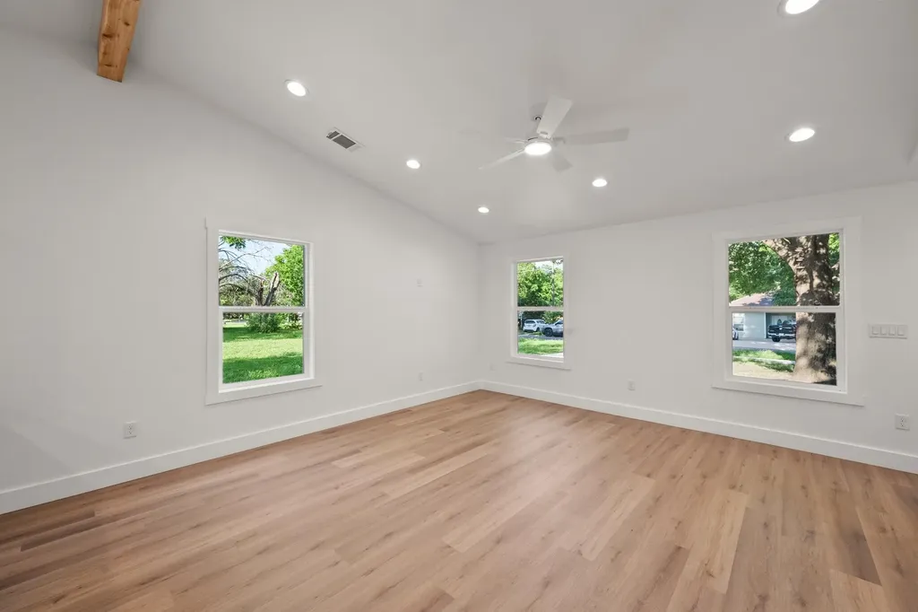 315 Burdette Avenue Sherman TX 75090