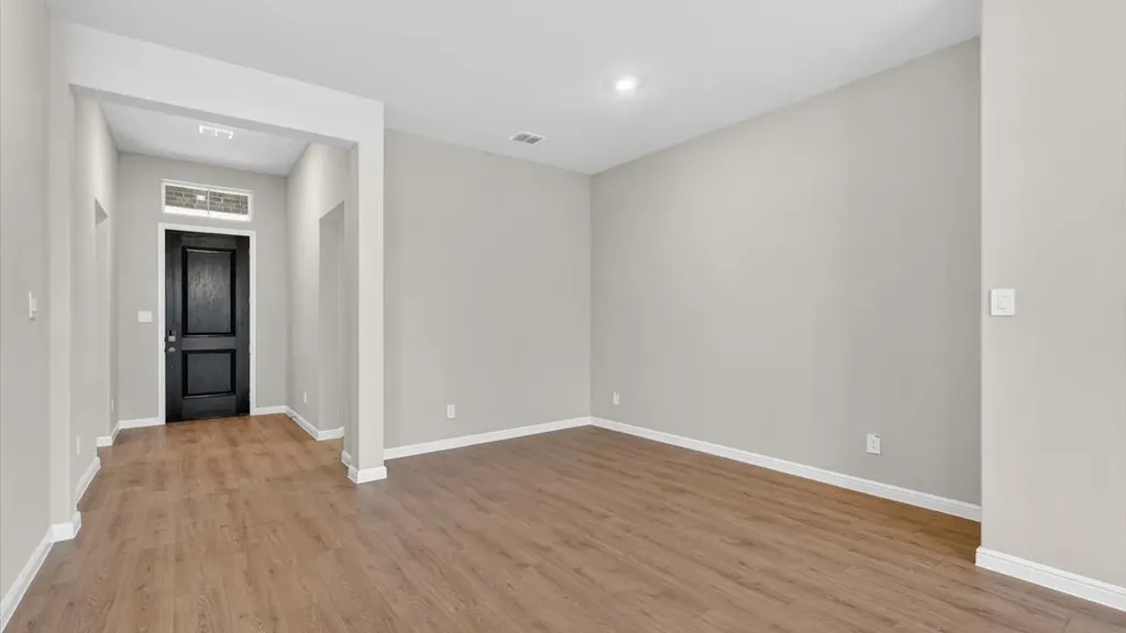 4928 Simmental Drive Arlington TX 76001