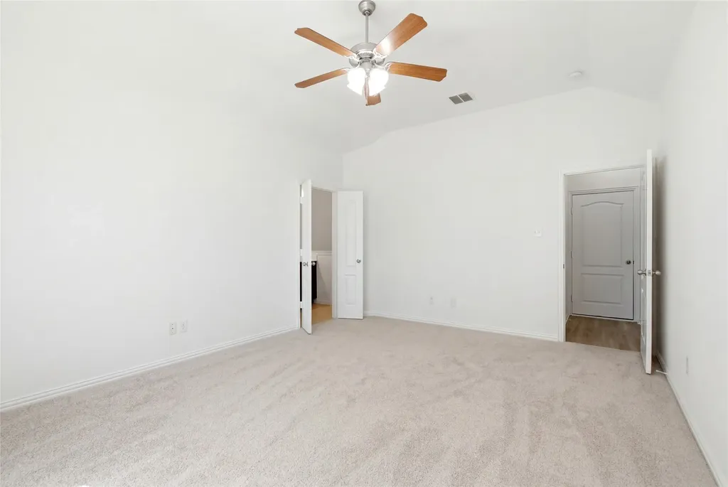 111 Timbershade Drive Red Oak TX 75154