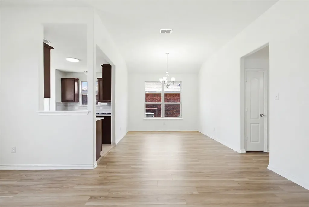 111 Timbershade Drive Red Oak TX 75154
