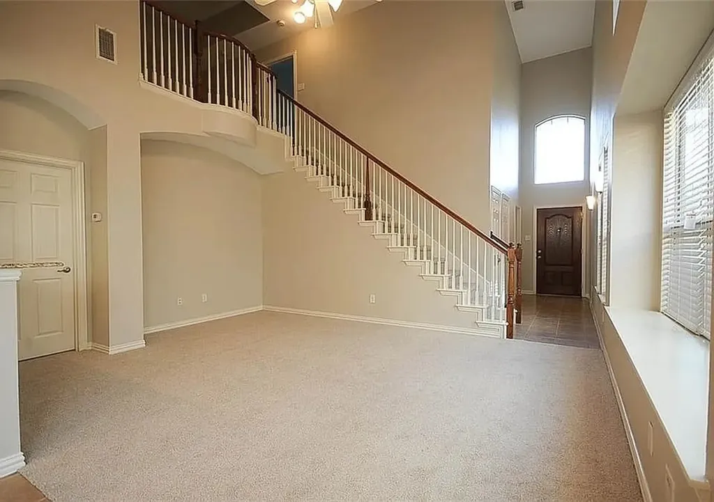 3652 Vienna Street Irving TX 75038