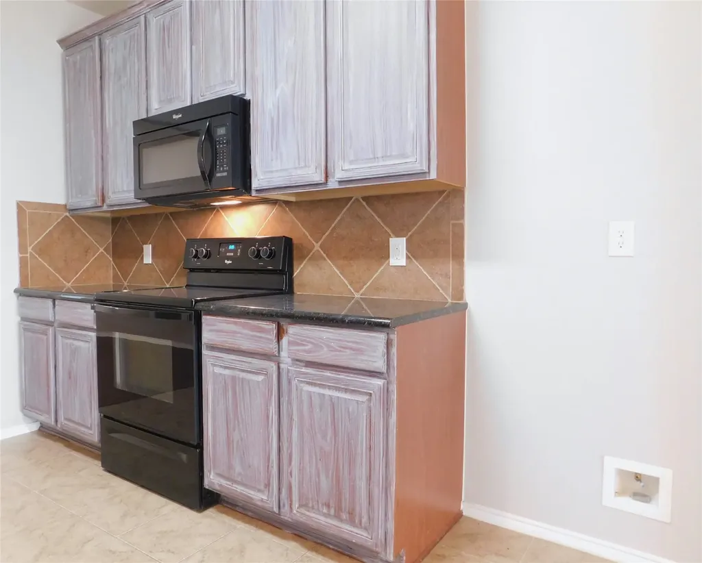 1908 Rodgers Lane Providence Village TX 76227