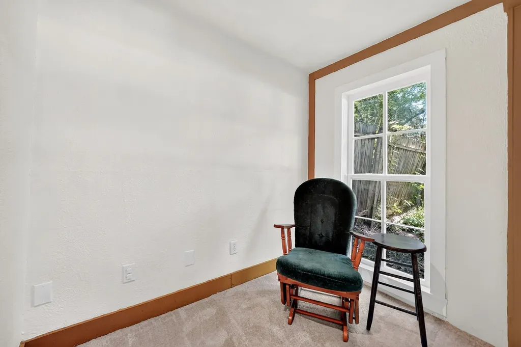 415 S Dallas Avenue Lancaster TX 75146