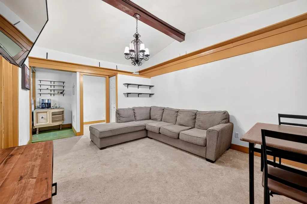 415 S Dallas Avenue Lancaster TX 75146