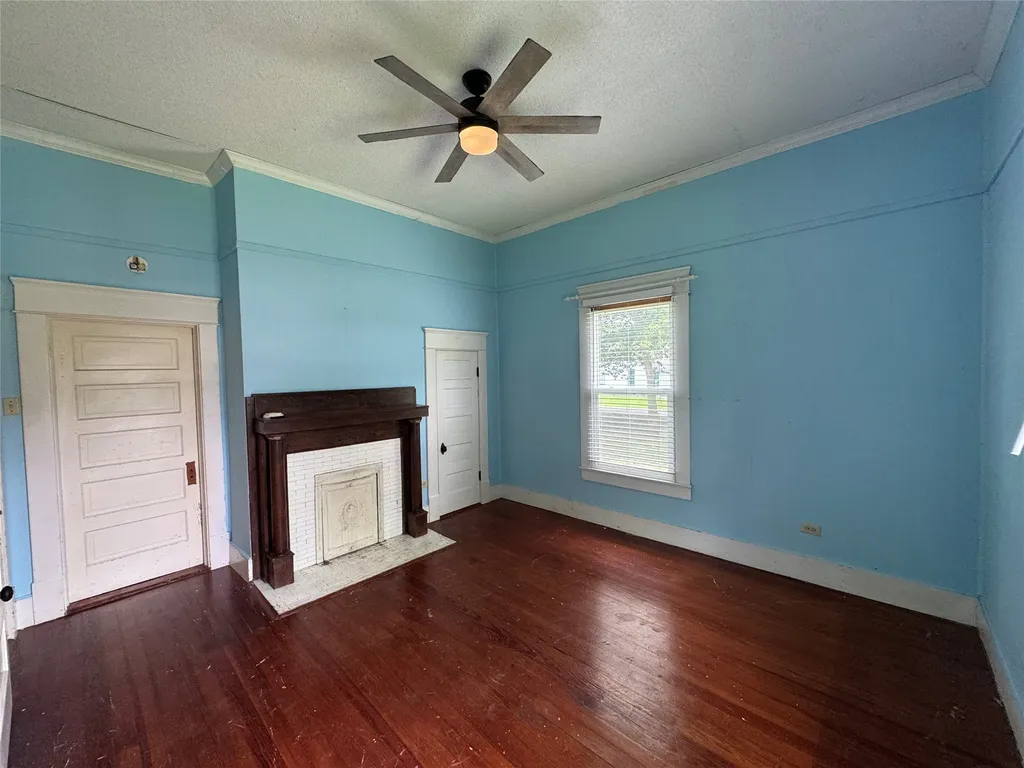 703 N Parmele Street Leonard TX 75452