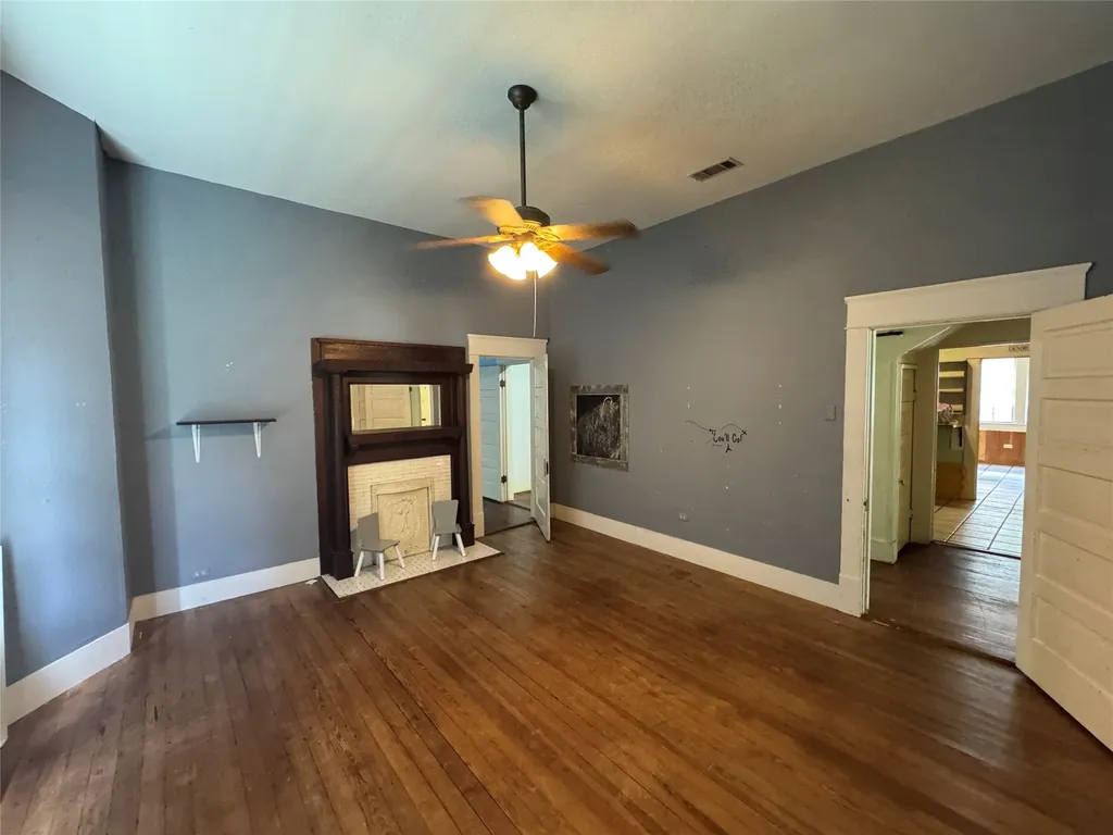 703 N Parmele Street Leonard TX 75452