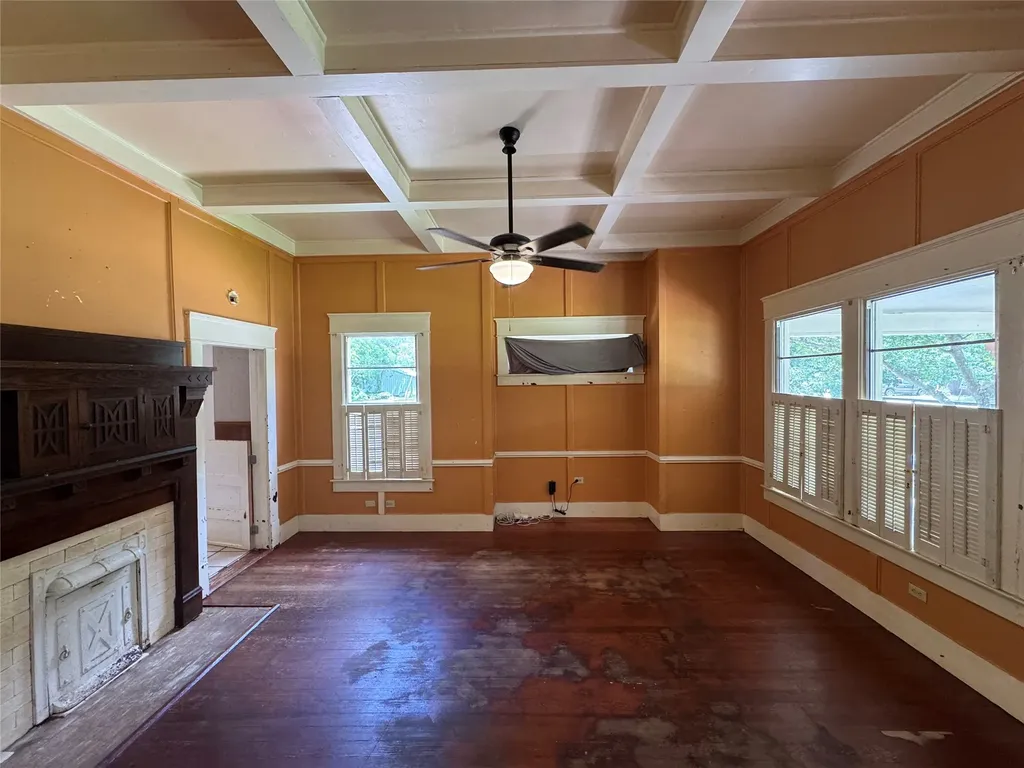 703 N Parmele Street Leonard TX 75452