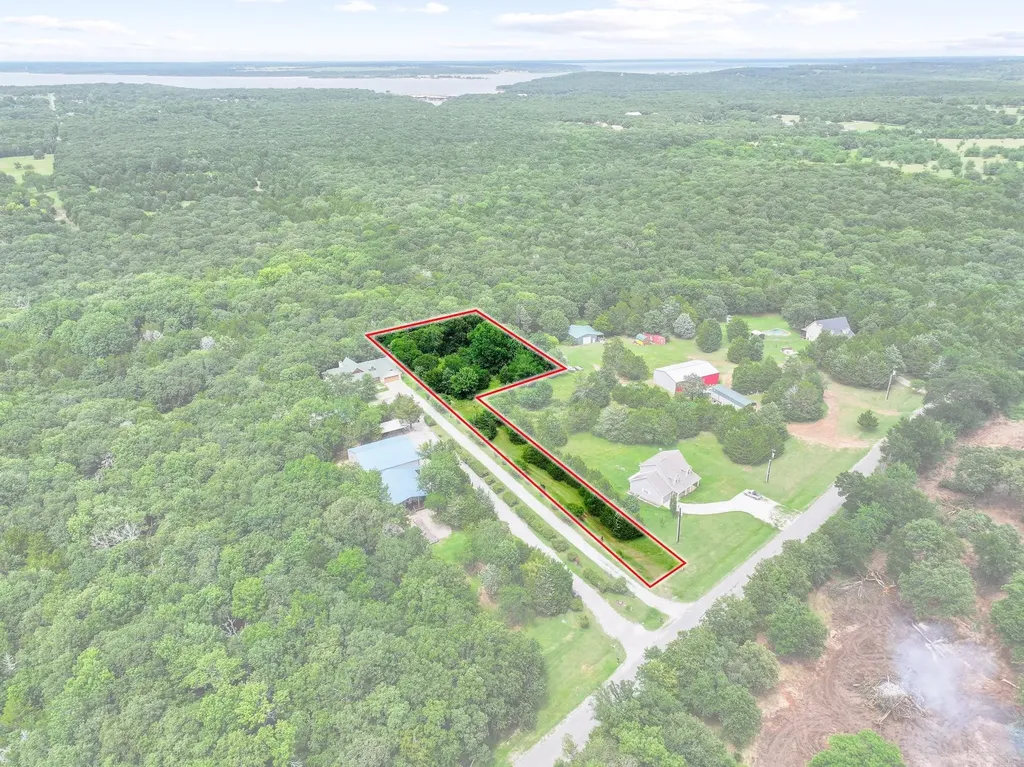 207 Paradise Park Road Pottsboro TX 75076