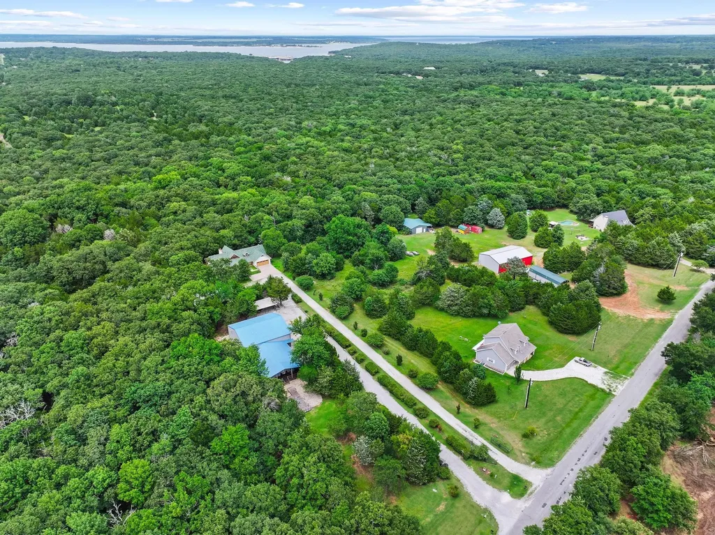 207 Paradise Park Road Pottsboro TX 75076