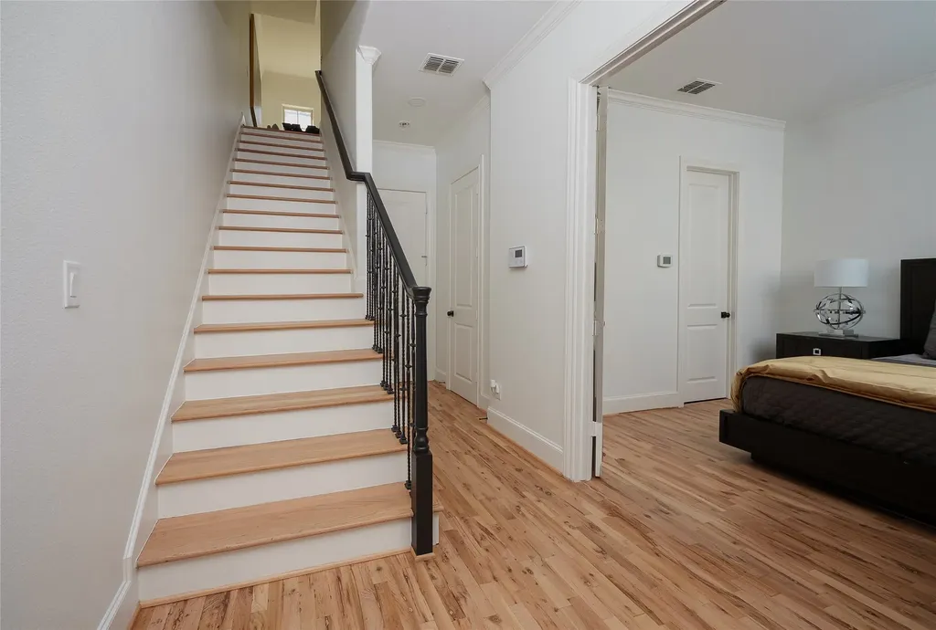 727 Will Rice Avenue Irving TX 75039