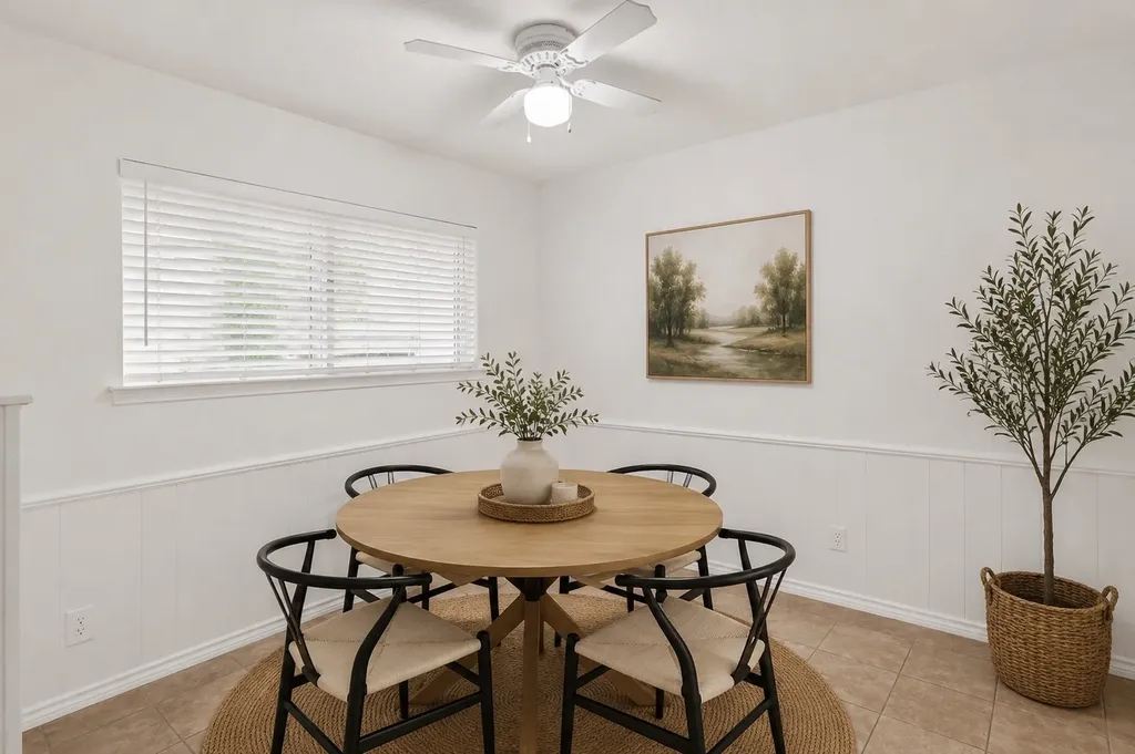 2132 Sandy Lane Irving TX 75060