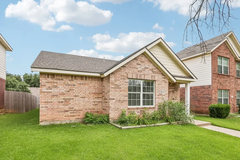 9012 Wayne Street Cross Roads TX 76227