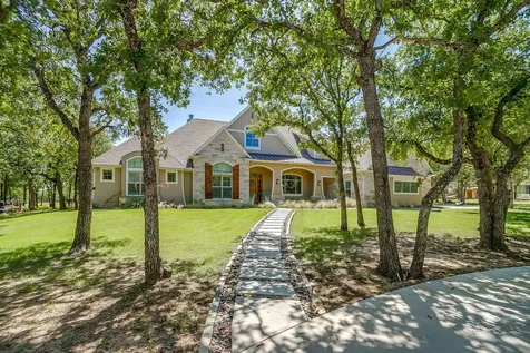 154 Creek Meadow Court Lipan TX 76462