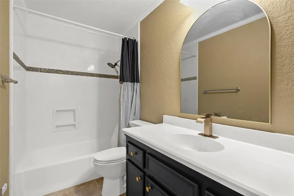 310 Ruth Drive Hewitt TX 76643