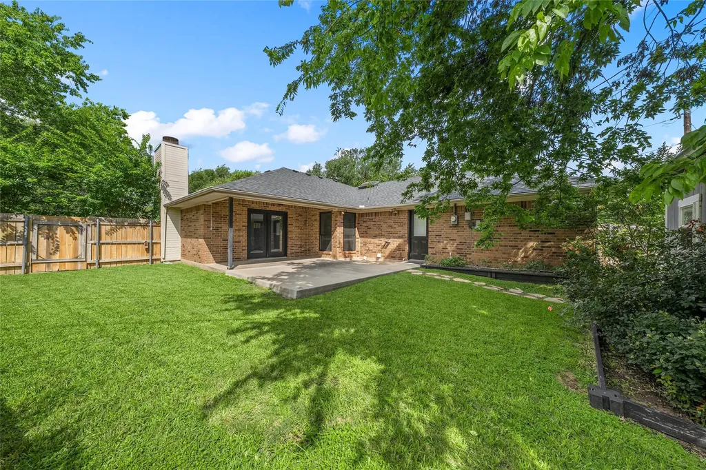 310 Ruth Drive Hewitt TX 76643