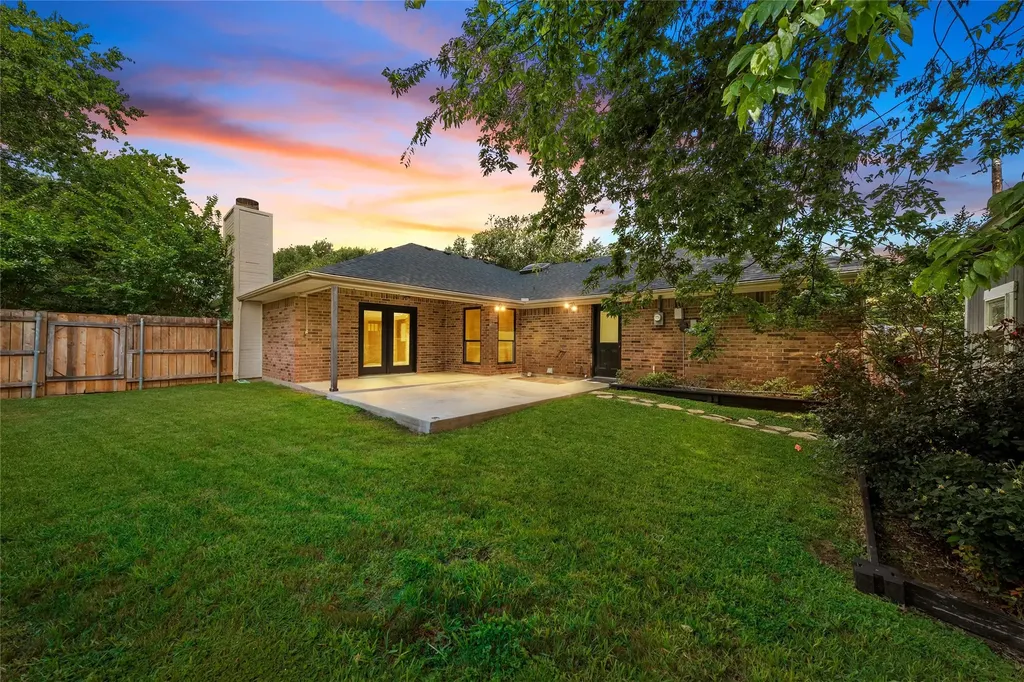 310 Ruth Drive Hewitt TX 76643