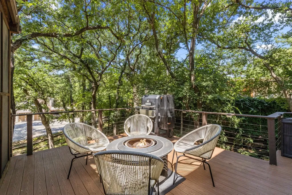 330 Rockland Drive Highland Village TX 75077