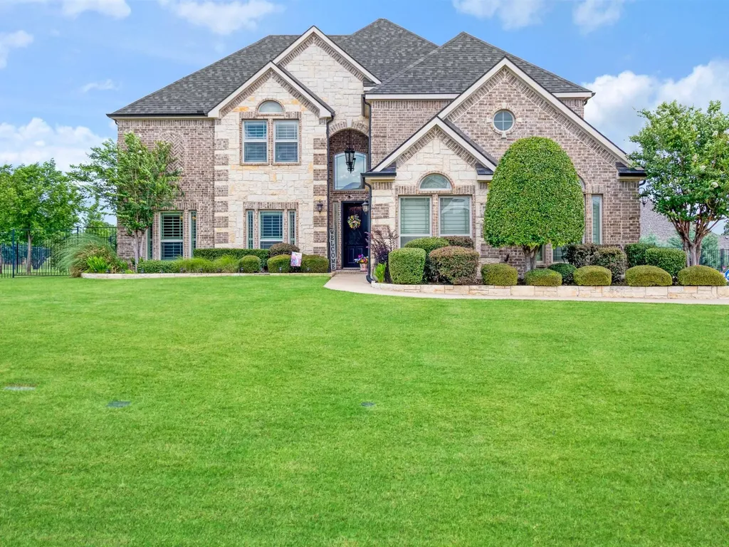178 Las Colinas Trail Cross Roads TX 76227