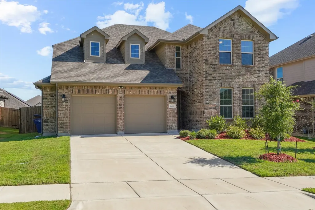 2233 Burning Bush Lane Waxahachie TX 75167
