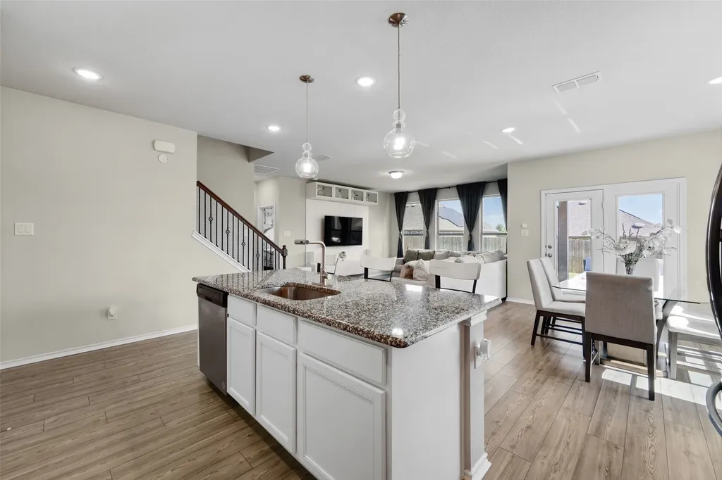 2233 Burning Bush Lane Waxahachie TX 75167