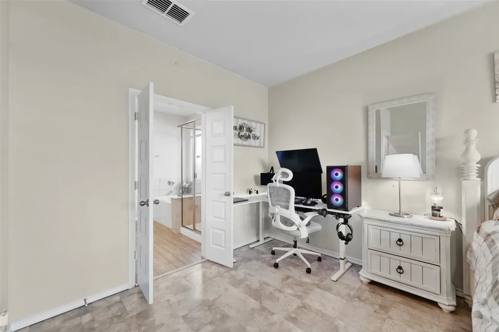 2233 Burning Bush Lane Waxahachie TX 75167