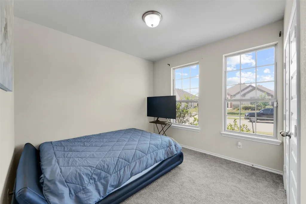 2233 Burning Bush Lane Waxahachie TX 75167
