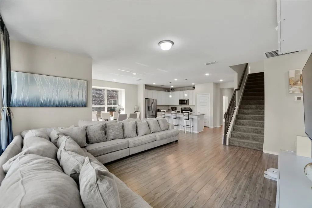 2233 Burning Bush Lane Waxahachie TX 75167