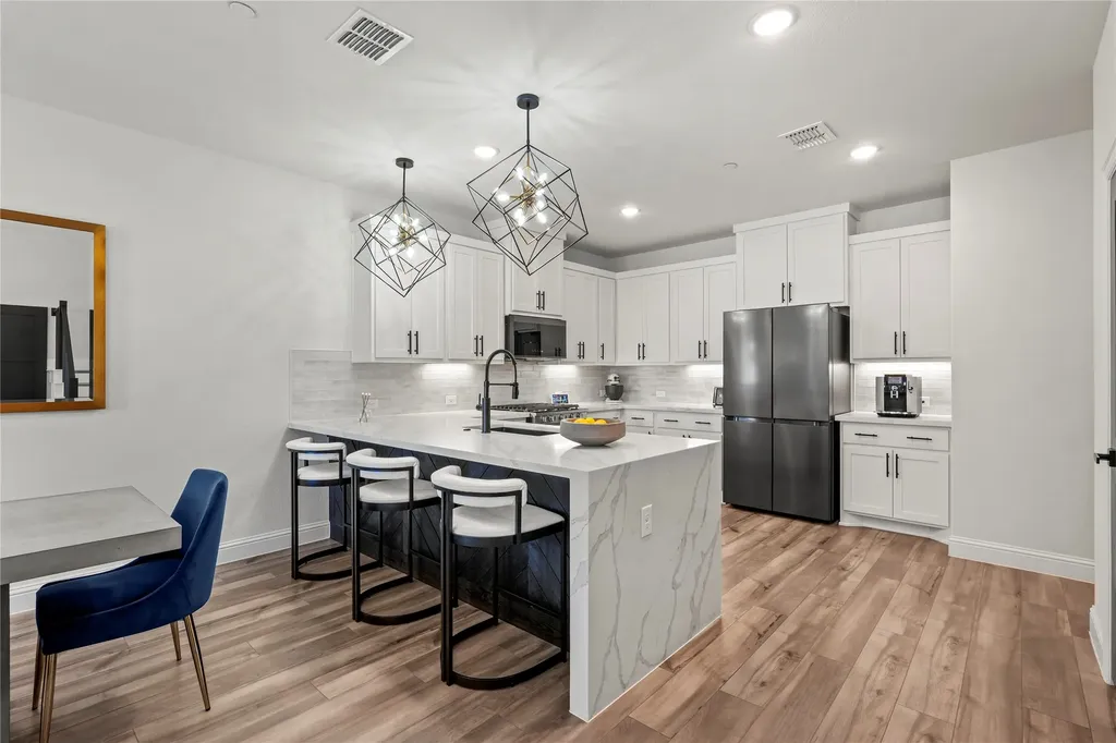 8683 Dynasty Lane Frisco TX 75034
