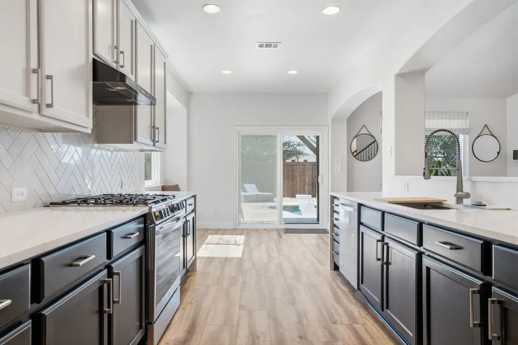 1433 Mesa Crest Drive Fort Worth TX 76052