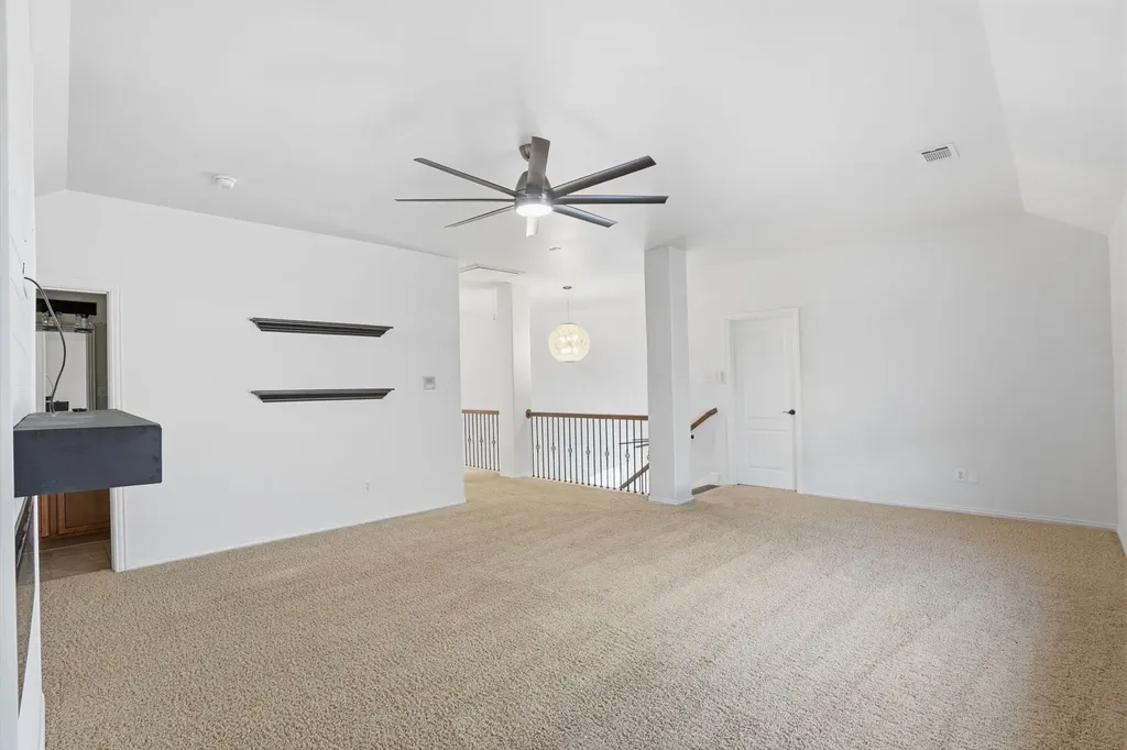 1433 Mesa Crest Drive Fort Worth TX 76052