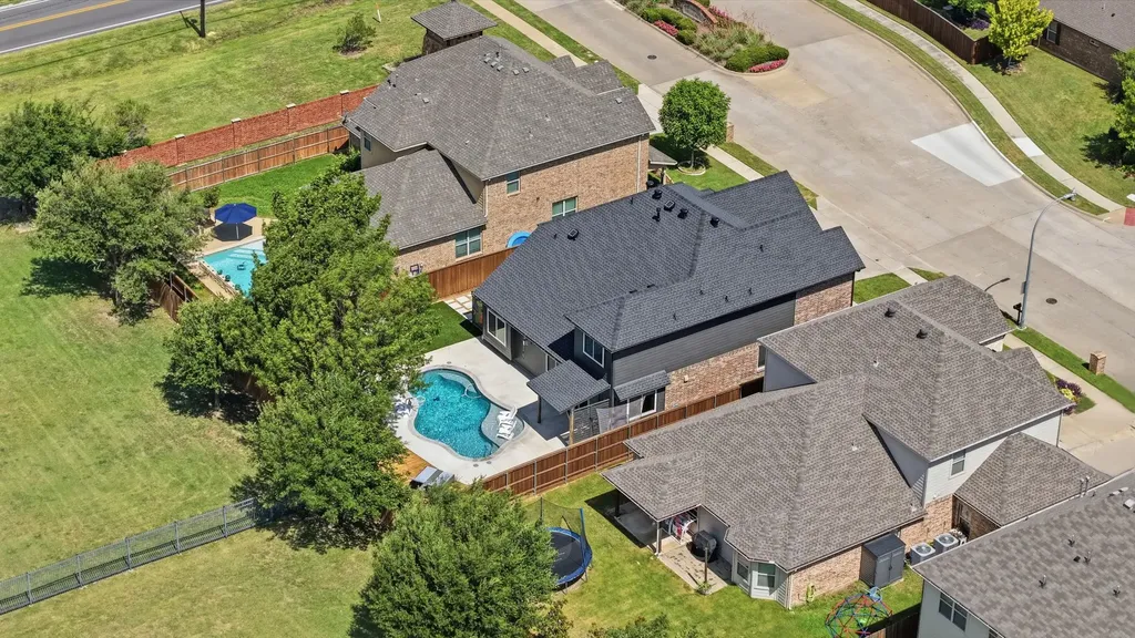 1433 Mesa Crest Drive Fort Worth TX 76052