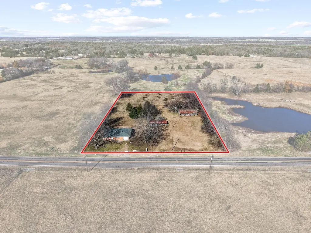 3467 E Farm Market 120 Denison TX 75021