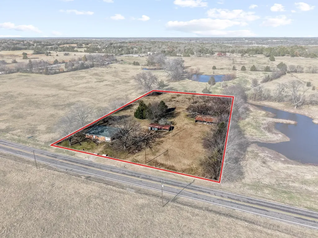 3467 E Farm Market 120 Denison TX 75021