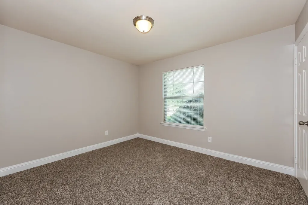 610 Canvas Court Lancaster TX 75146