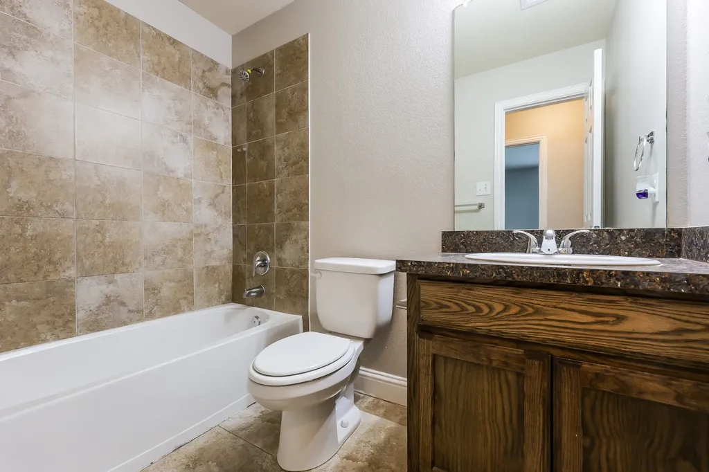 610 Canvas Court Lancaster TX 75146