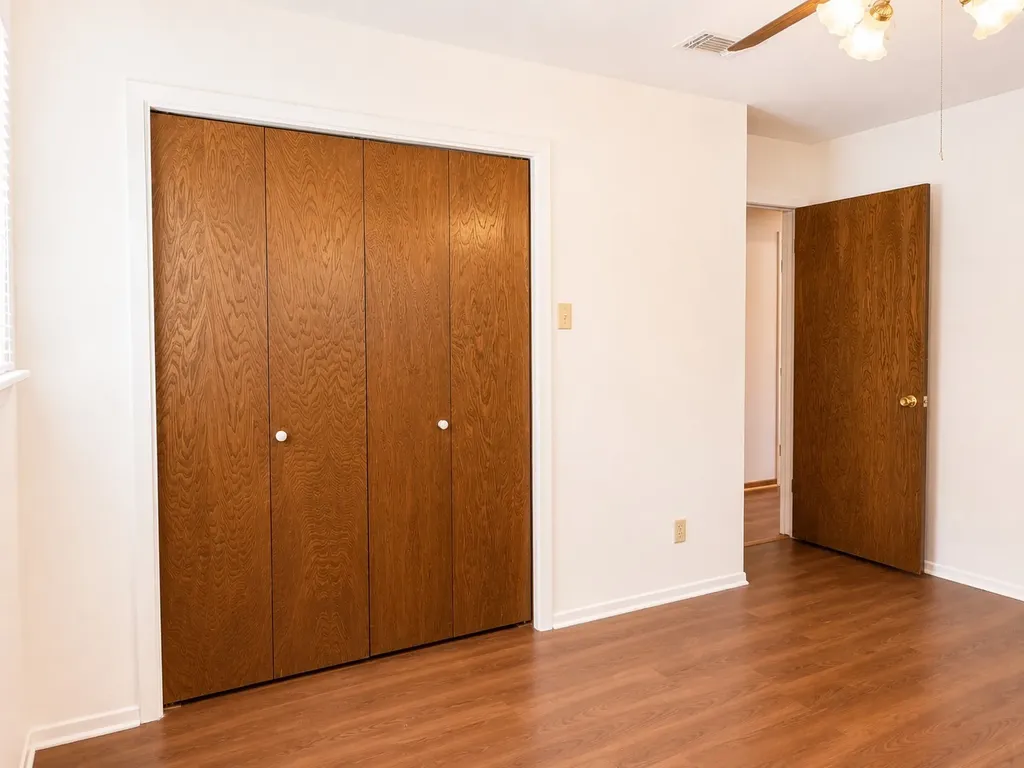 536 E 4th Street Joshua TX 76058