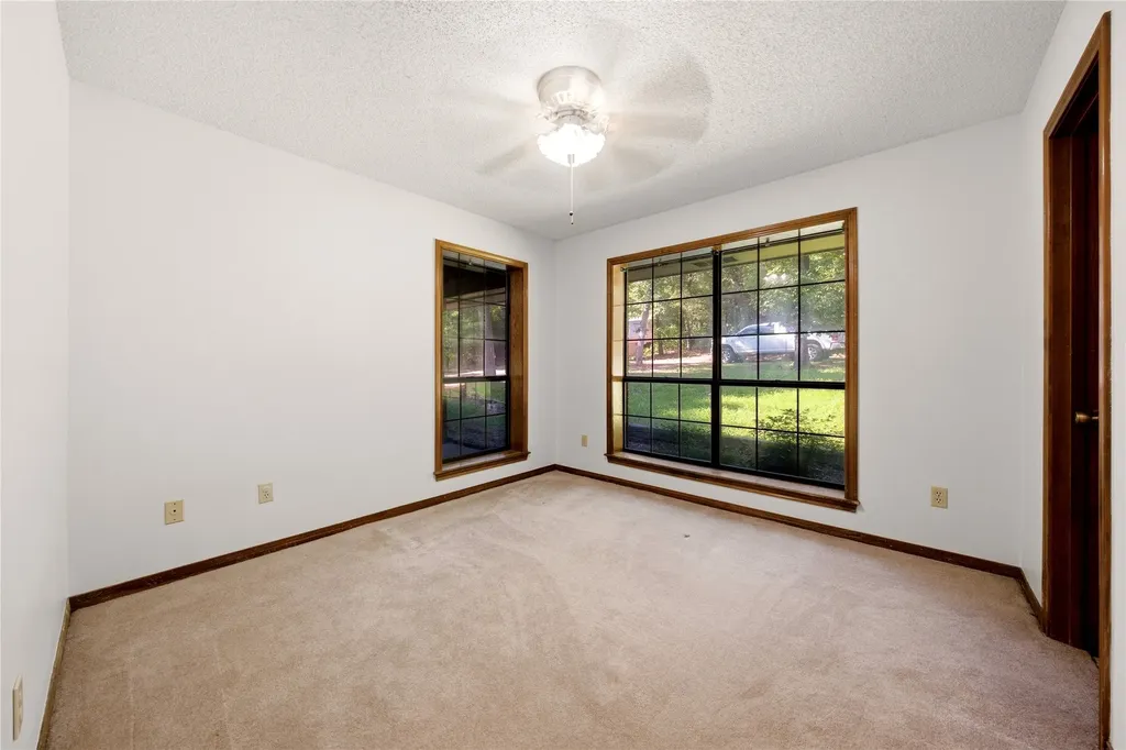 6231 County Road 4511 Athens TX 75752
