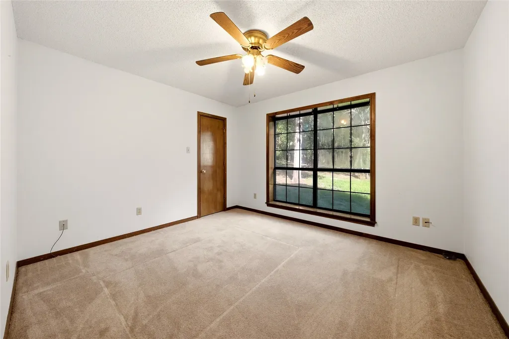 6231 County Road 4511 Athens TX 75752