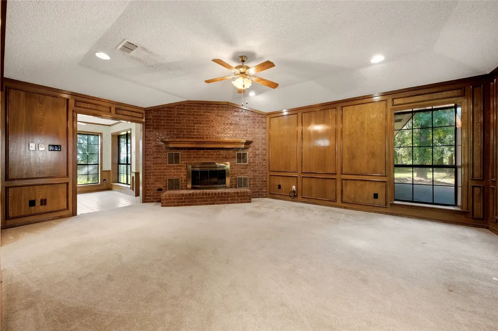 6231 County Road 4511 Athens TX 75752