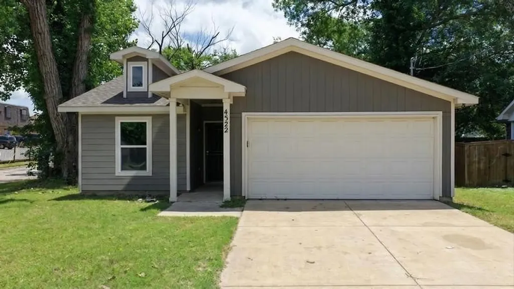 4322 Robert L Parish Sr Avenue Dallas TX 75210