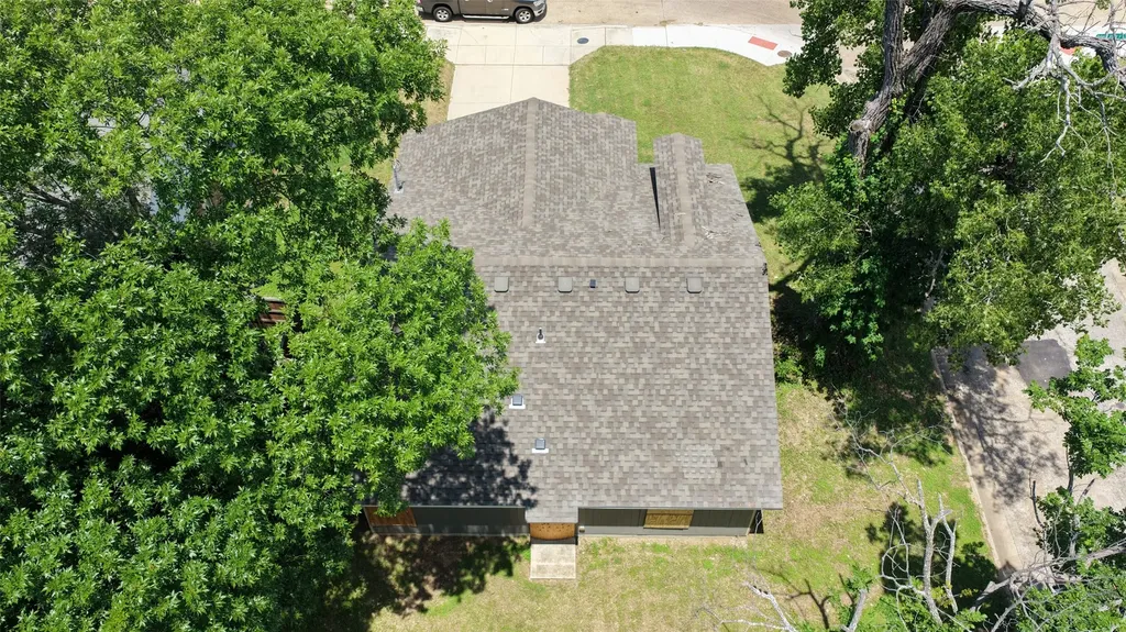 4322 Robert L Parish Sr Avenue Dallas TX 75210
