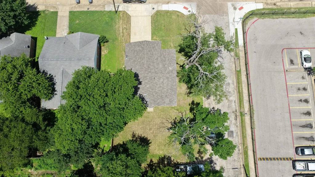 4322 Robert L Parish Sr Avenue Dallas TX 75210