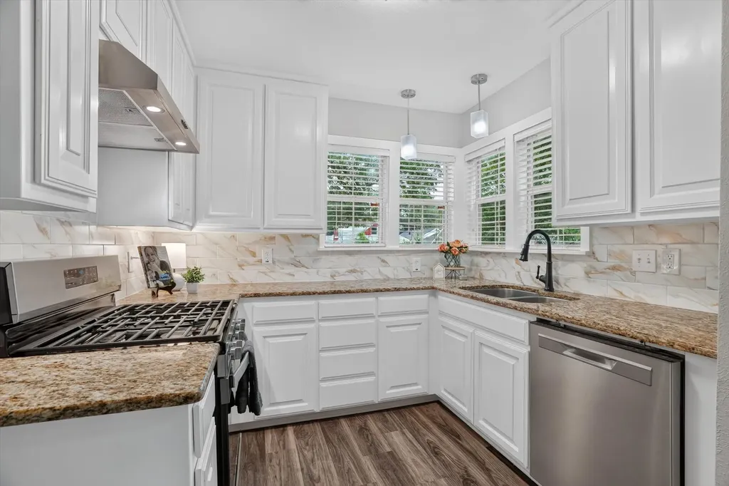 2512 Marigold Avenue Fort Worth TX 76111