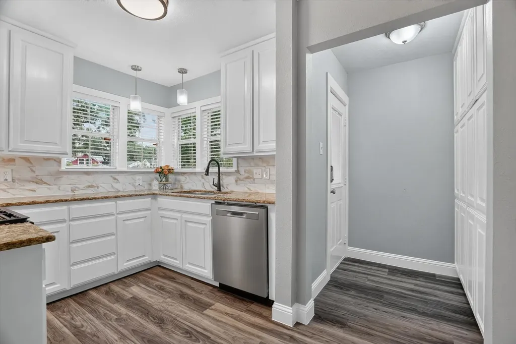 2512 Marigold Avenue Fort Worth TX 76111