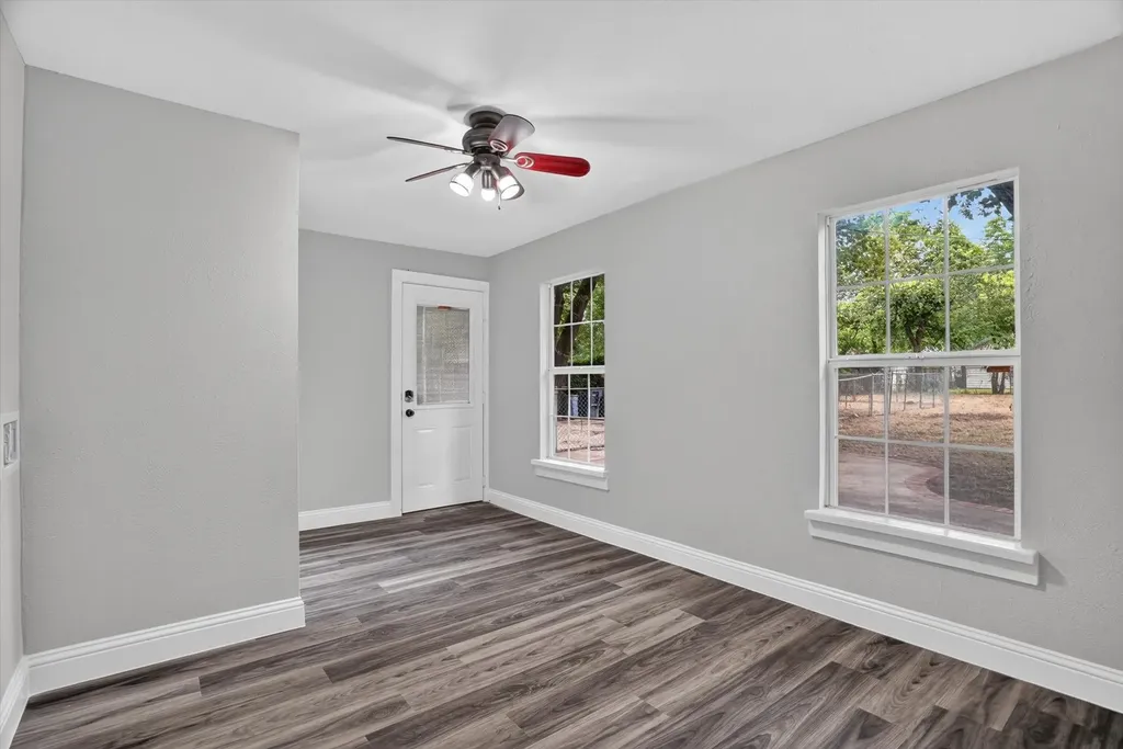 2512 Marigold Avenue Fort Worth TX 76111