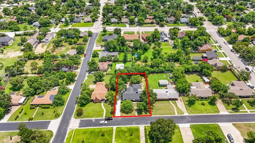605 Hinton Street Grand Prairie TX 75050