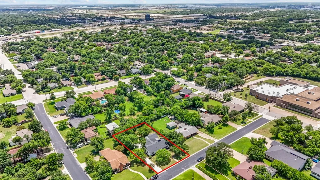 605 Hinton Street Grand Prairie TX 75050