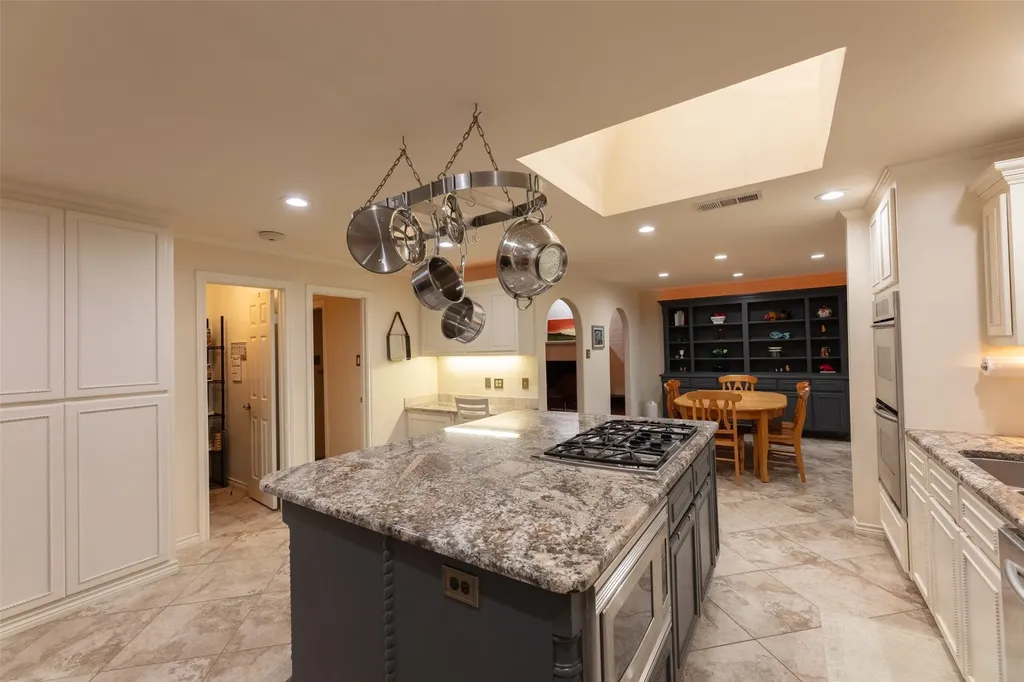 4000 Post Oak Road Flower Mound TX 75022